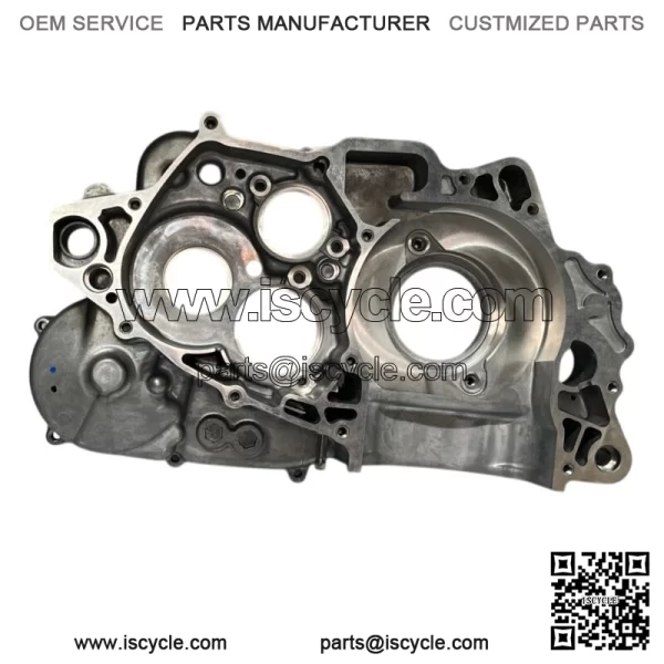 NEW HONDA OEM RIGHT CRANKCASE 2006-2008 CRF450R New 11100-MEN-A10