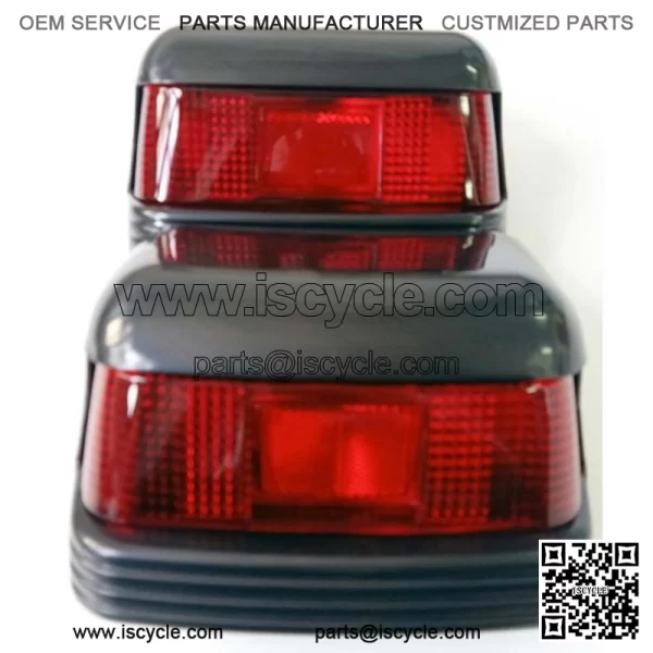 Kubota L2900/L3300/L3600 Tractor Tail Light Assembly - Image 2